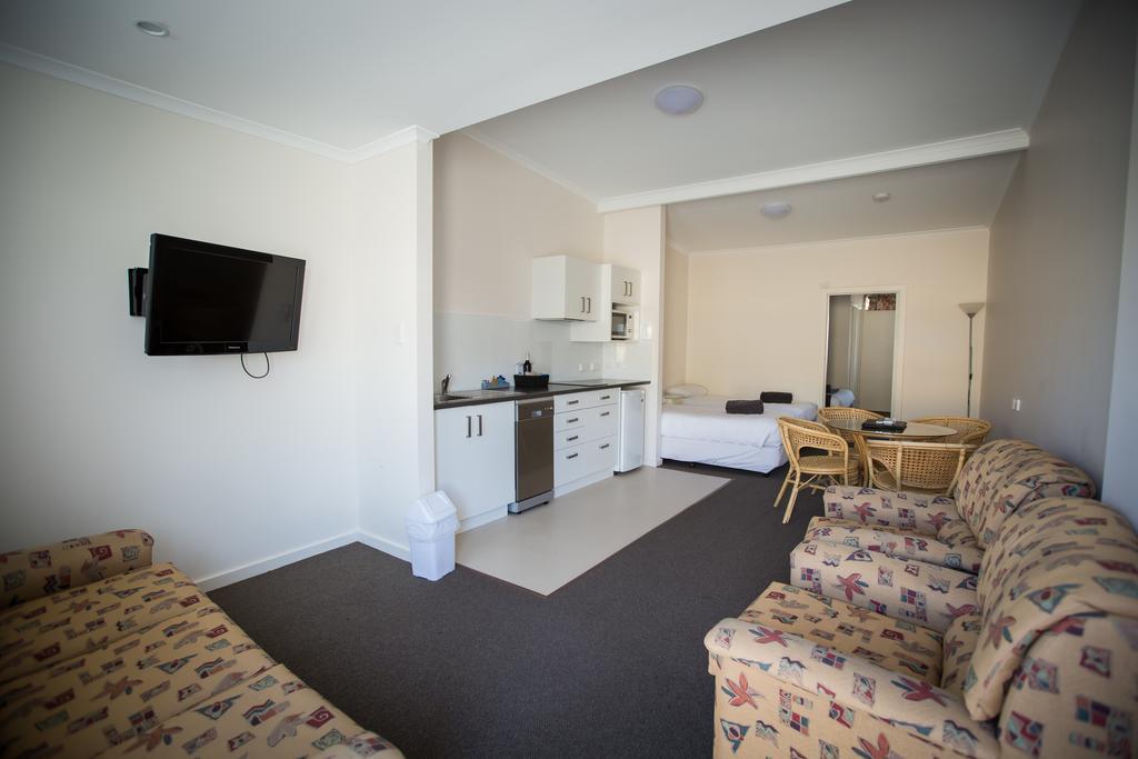 Abel Tasman Airport Motor Inn Launceston Extérieur photo