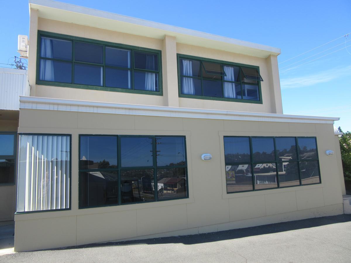 Abel Tasman Airport Motor Inn Launceston Extérieur photo